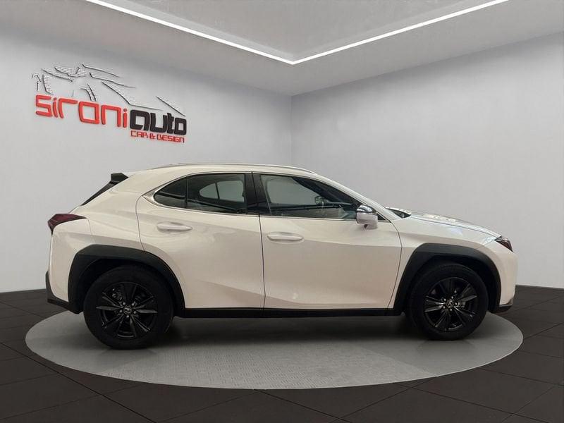 Lexus UX UX 300h 2.0 Urban 2wd cvt