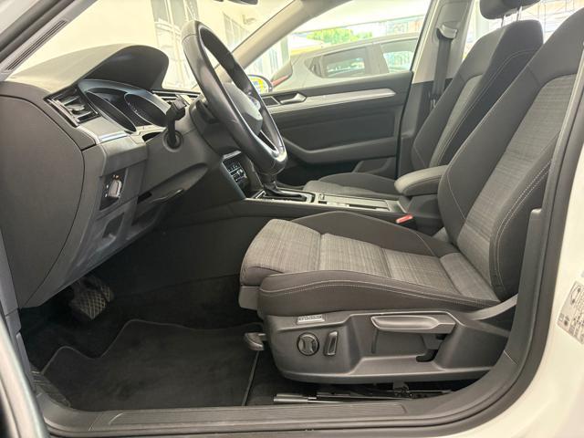 VOLKSWAGEN Passat Variant 2.0 TDI DSG Business