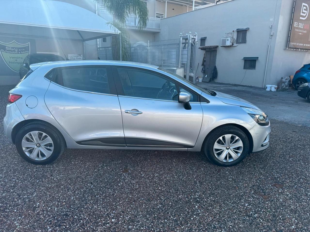 Renault Clio TCe 12V 90CV Start&Stop 5 porte Energy Zen