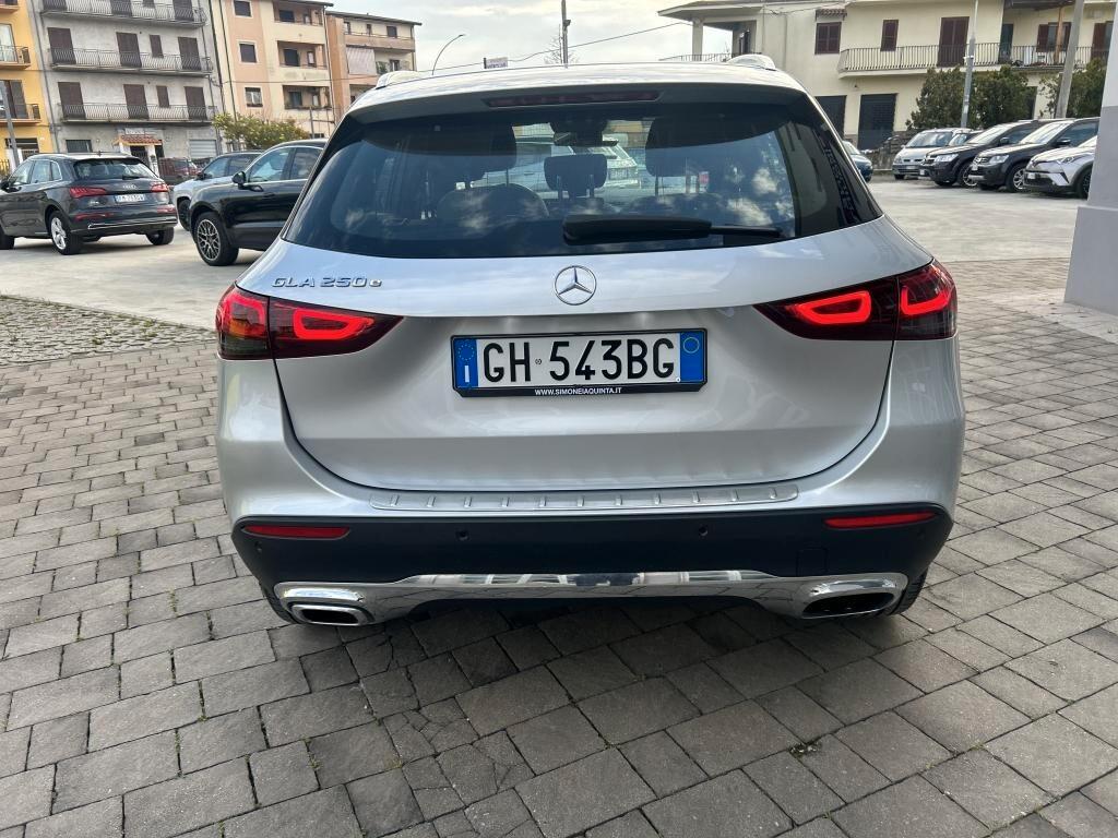 Mercedes-benz GLA 250 e hybrid EQ Premium