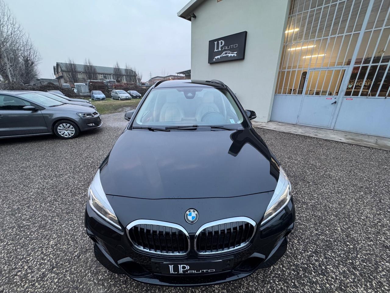 Bmw 2er Active Tourer 218d xDrive Luxury aut.