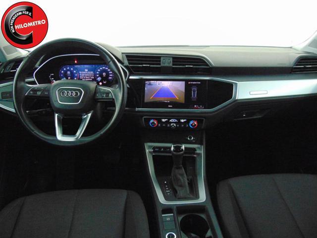 AUDI Q3 45 TFSI quattro S tronic Bus. PLUG IN