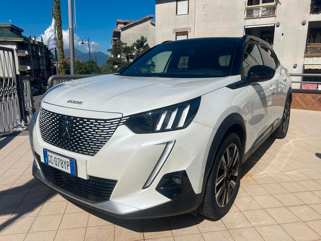 PEUGEOT e-2008 GT Line 100kW Unico proprietario - TETTO FULL LED KM 51.000