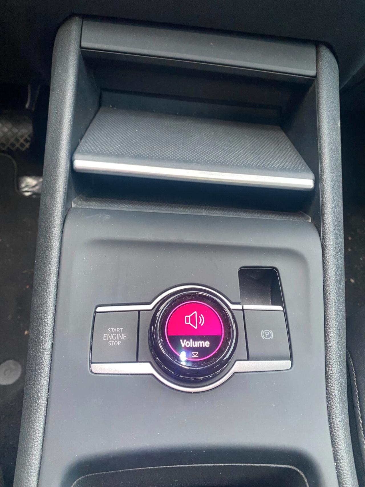 VOLKSWAGEN Tiguan 2.0 TDi 150cv DsG EDITION Plus