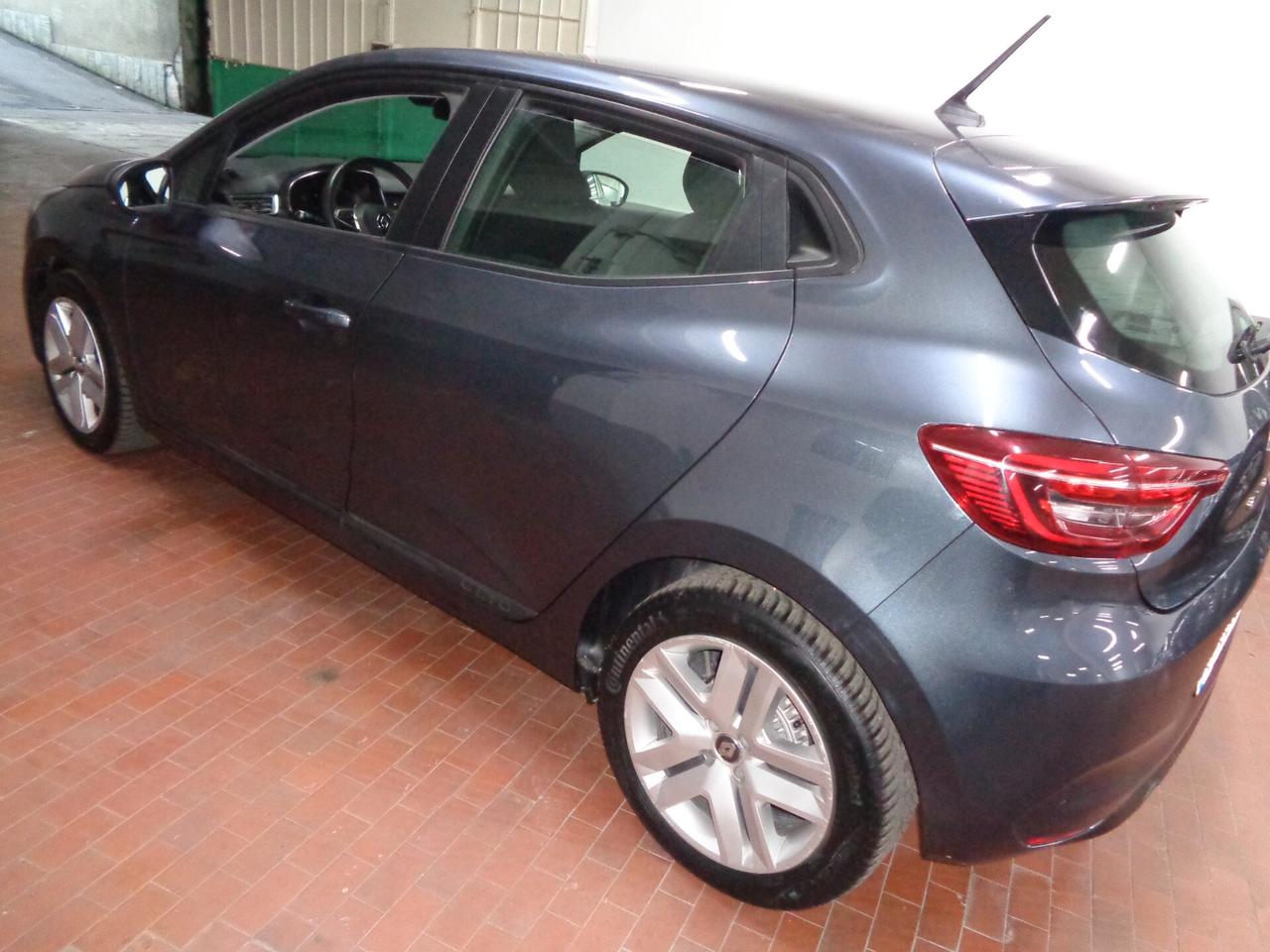 Renault Clio TCe 90 CV 5 porte Zen NEOPATENTATI