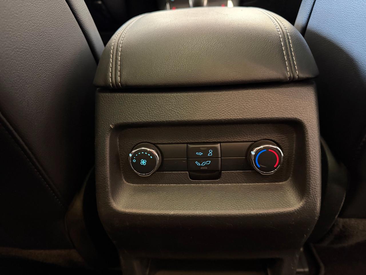 Ford Galaxy 2.0 TDCi 180CV Start&Stop Powershift Titanium