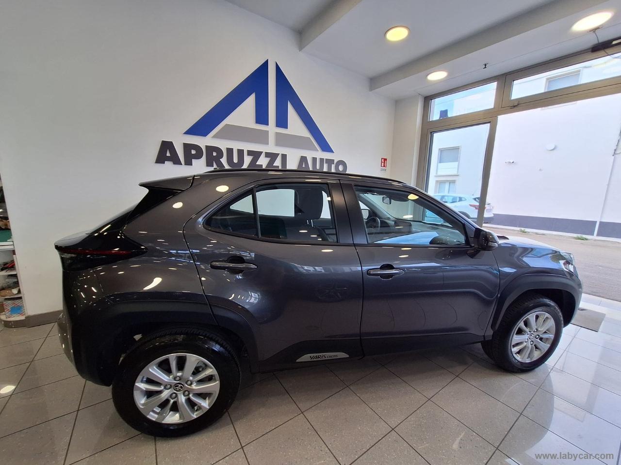 TOYOTA Yaris Cross 1.5 Hybrid 5p. E-CVT ACTIVE TREND