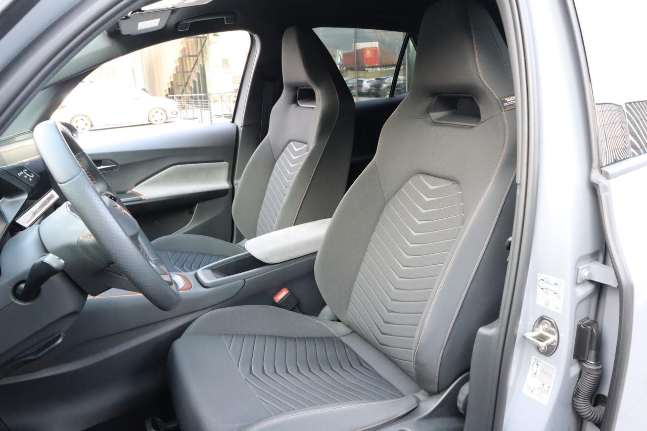 BORN 204CV LED KEYLESS SOLO 37.000 KM! GUIDABILE DA NEOPATENTATI!