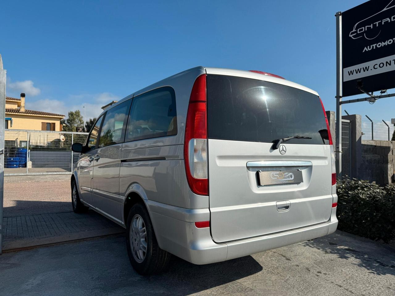 MERCEDES VIANO 8 POSTI A LIBRETTO - GANCIO