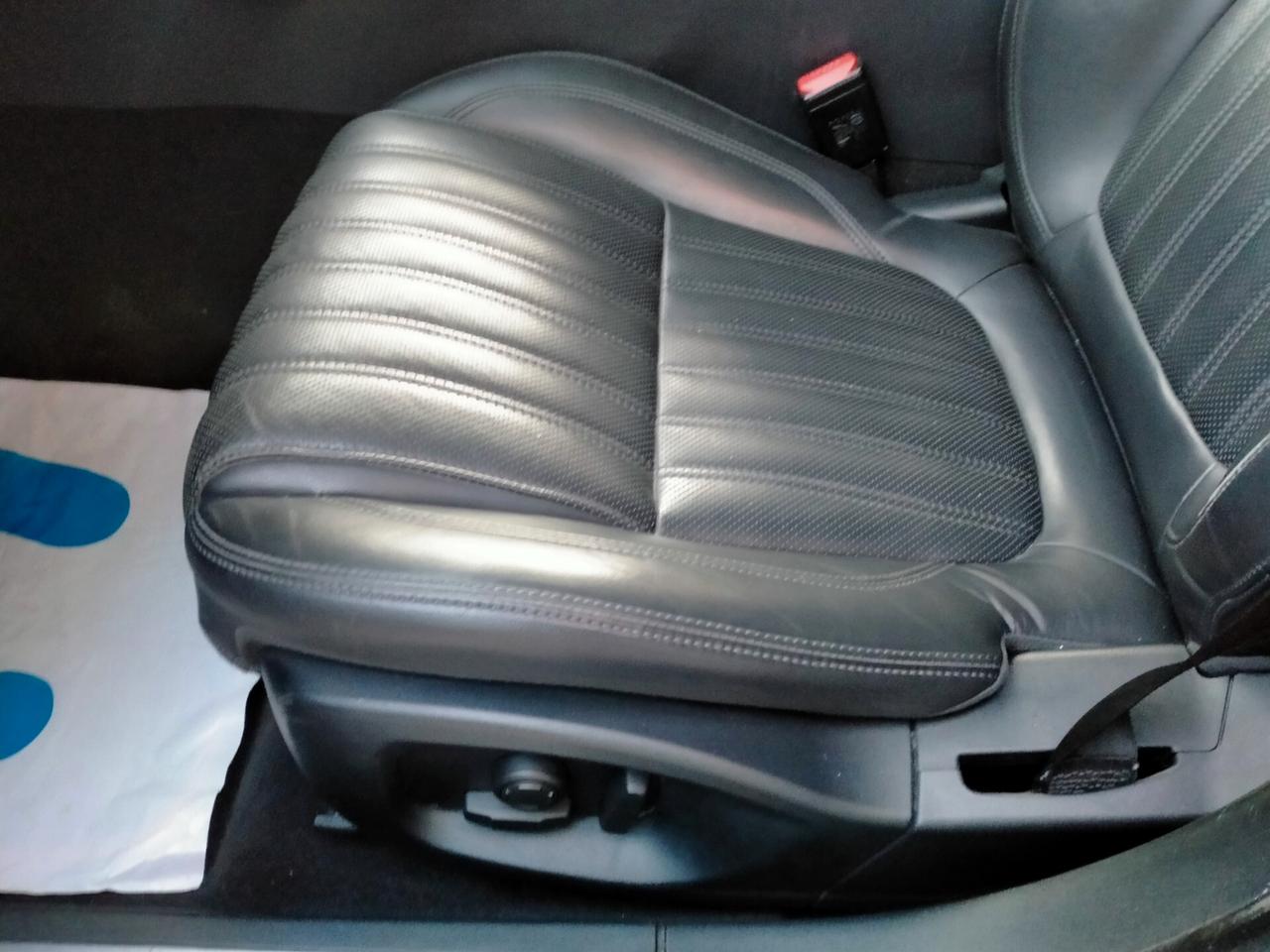 Jaguar XF 2.0D i4 180CV AWD PORTFOLIO MODEL YEAR 2019 MERIDIAN DIGITAL SOUND SYSTEM 380W