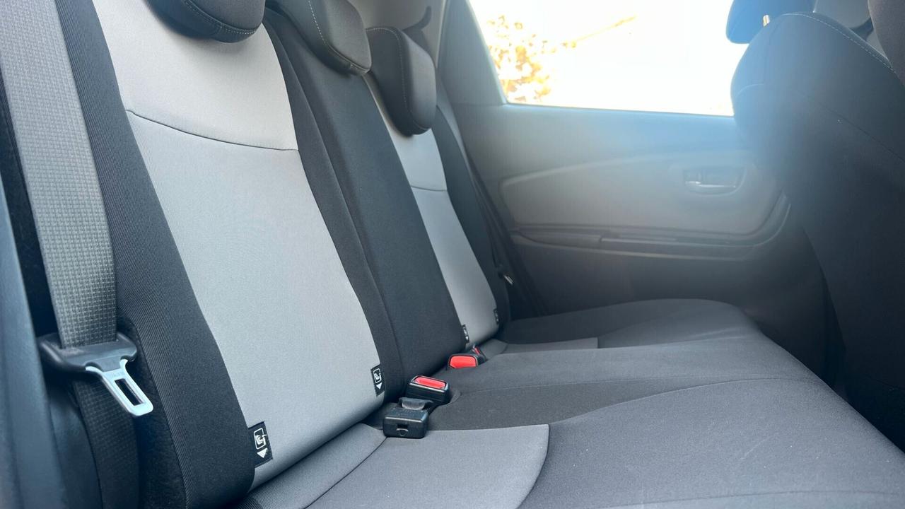 Toyota Yaris 1.5 Hybrid 5 porte Lounge Automatica