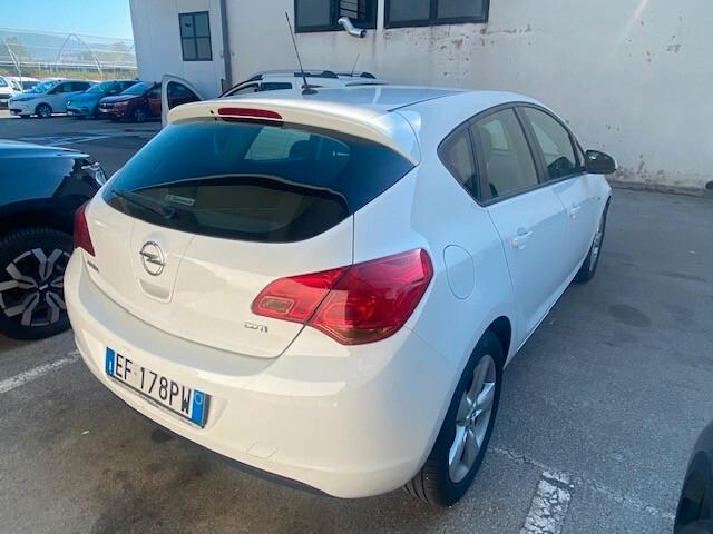 Opel Astra 1.7 CDTI 5p POCHI KM EURO5