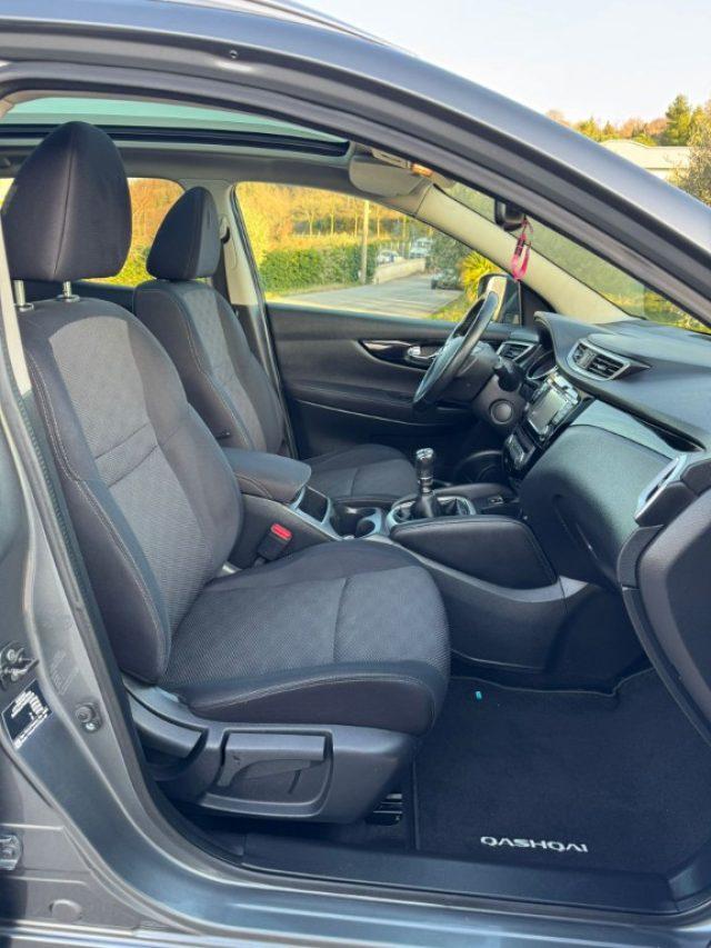 NISSAN Qashqai 1.5 dCi Tekna