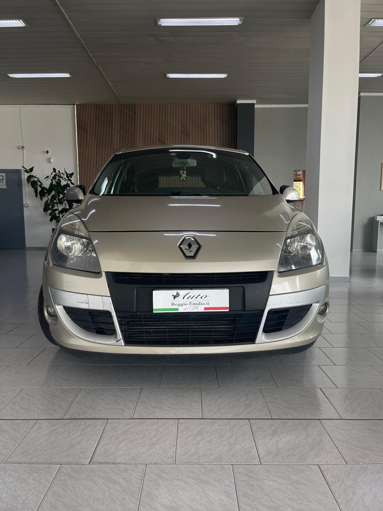 Renault Scenic X-Mod 1.9 dCi 130CV Luxe