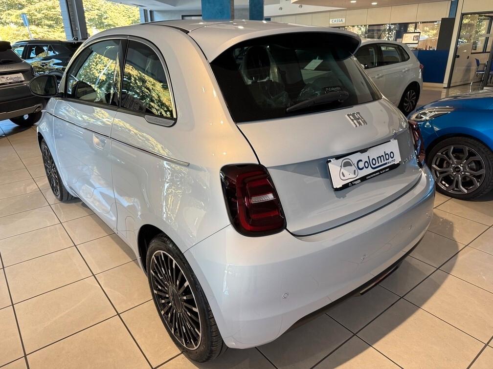 Fiat 500 1.0 hybrid La Prima Nav Led Cam App conn 17" Neopat