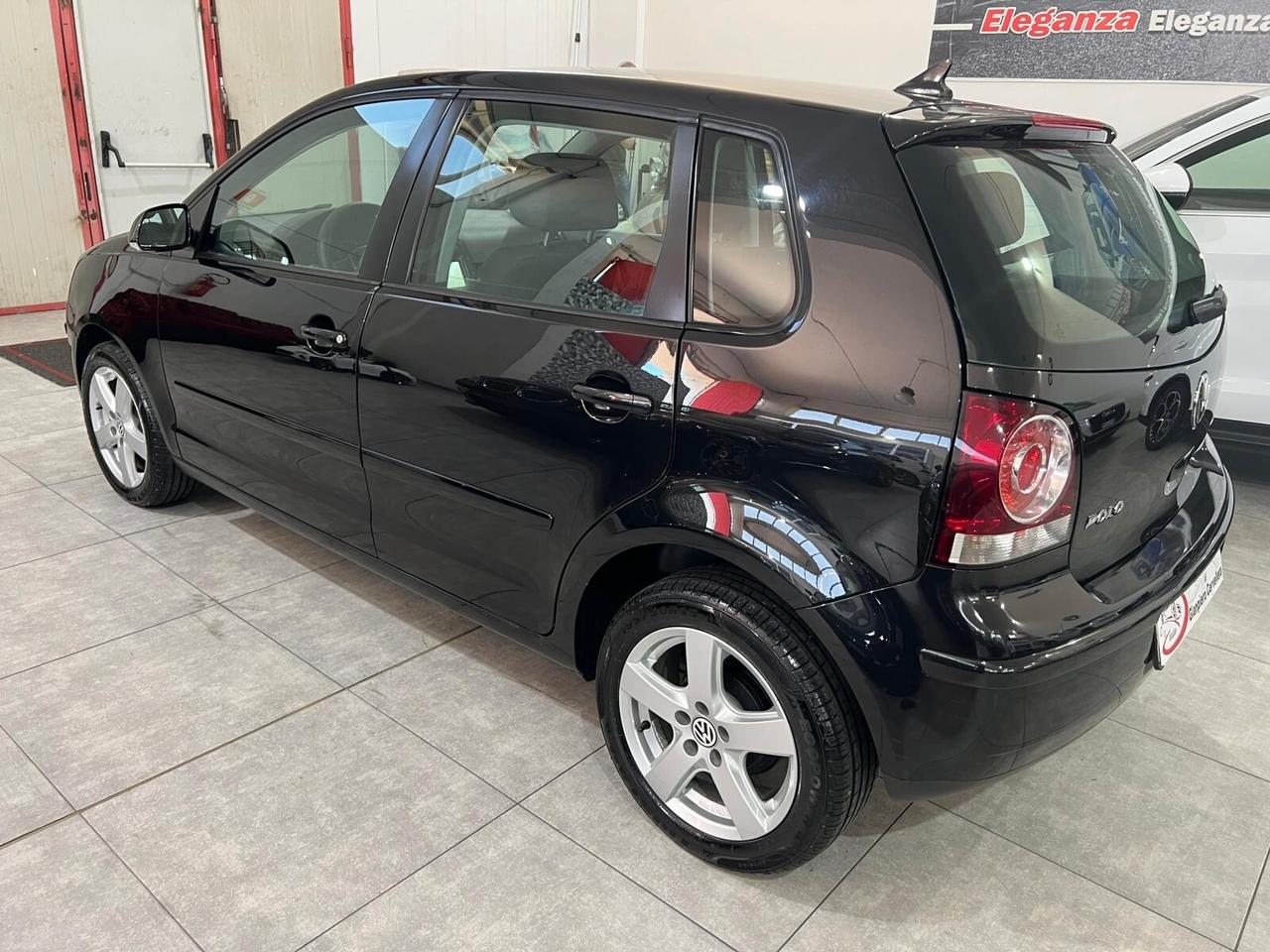 Volkswagen Polo 1.4 69 CV - Trendline - 2006