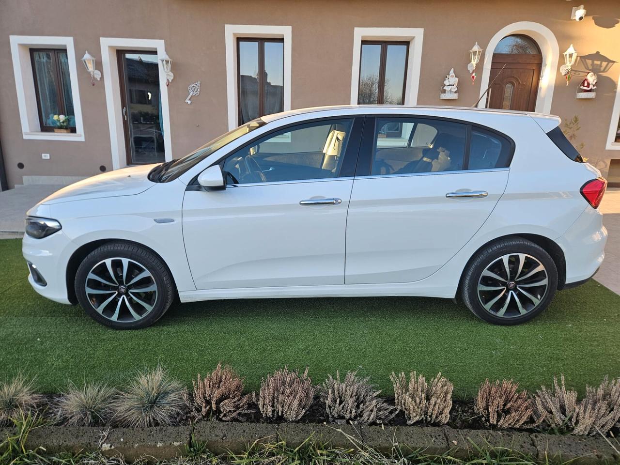 Fiat Tipo 1.6 Mjt S&S 5 porte Lounge