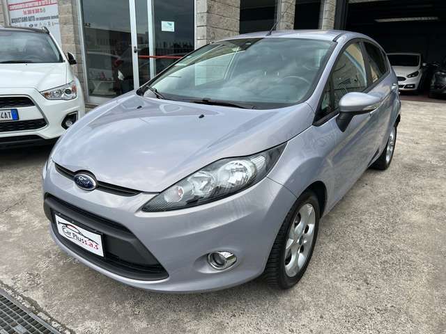 Ford Fiesta Fiesta 5p 1.4 16v Titanium c/esp Gpl E5