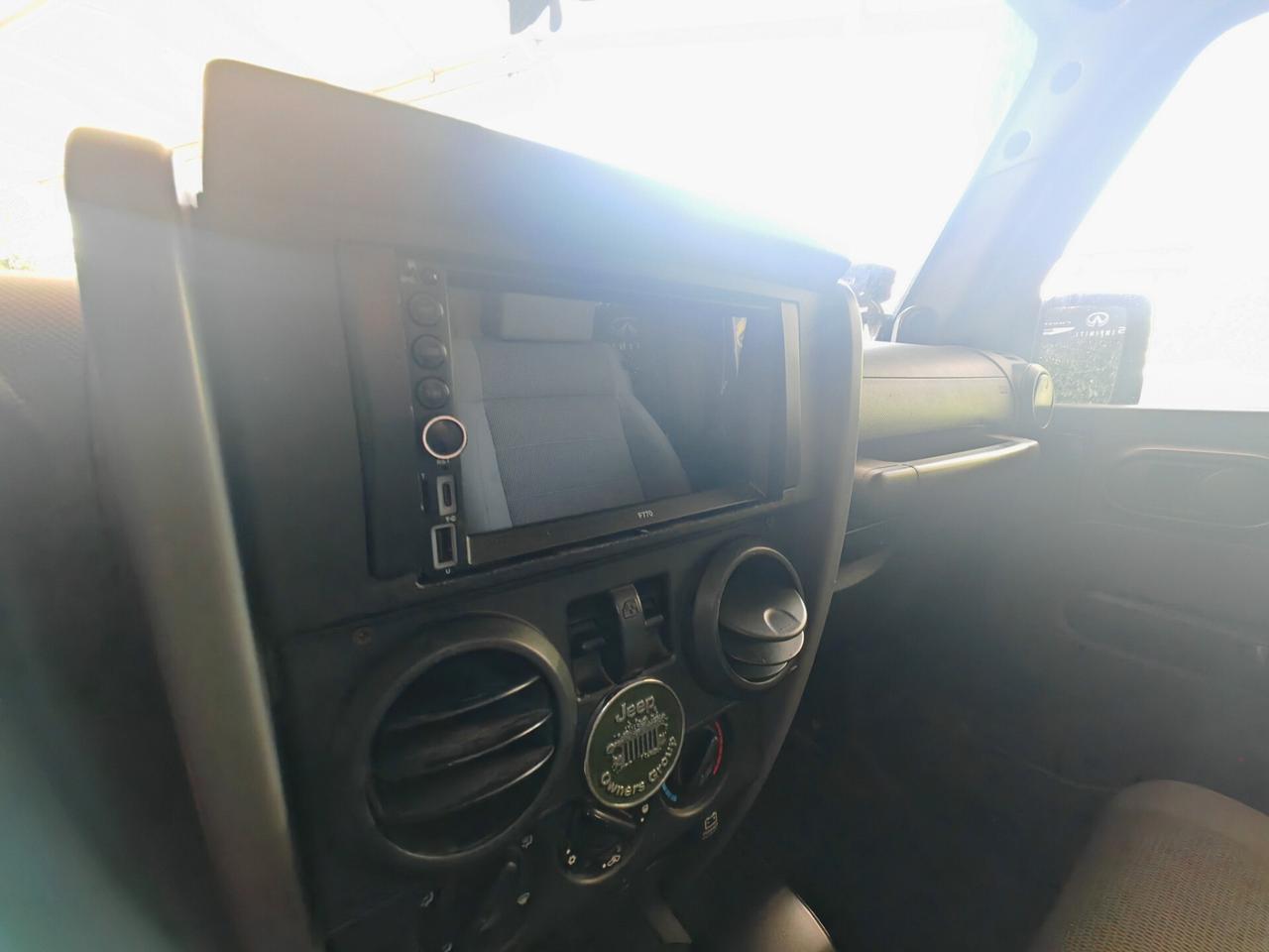 Jeep Wrangler 2.8 CRD Sahara Auto