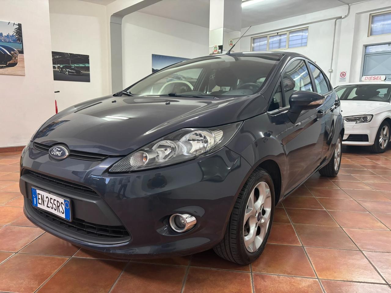 FORD FIESTA 1.2 BENZINA TITANIUM 12/2012