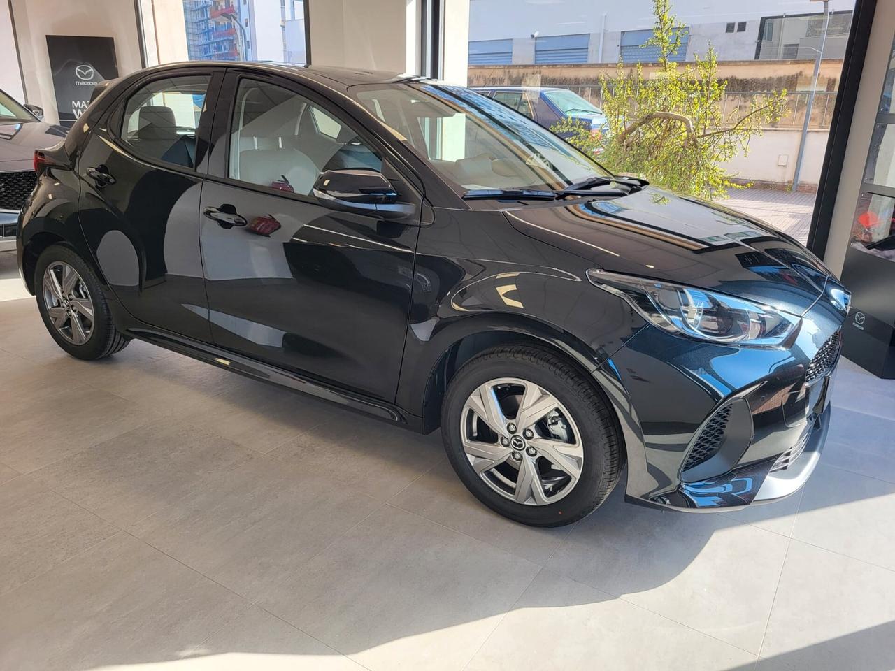 Mazda Mazda2 Hybrid 1.5 VVT e-CVT Full Elec. Exclusive-Line