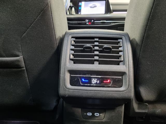 VOLKSWAGEN Golf 1.5 eTSI 130 CV EVO ACT DSG Style