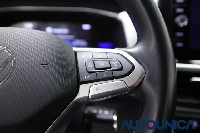 VOLKSWAGEN T-Roc 1.5 TSI ACT DSG LIFE FARI LED