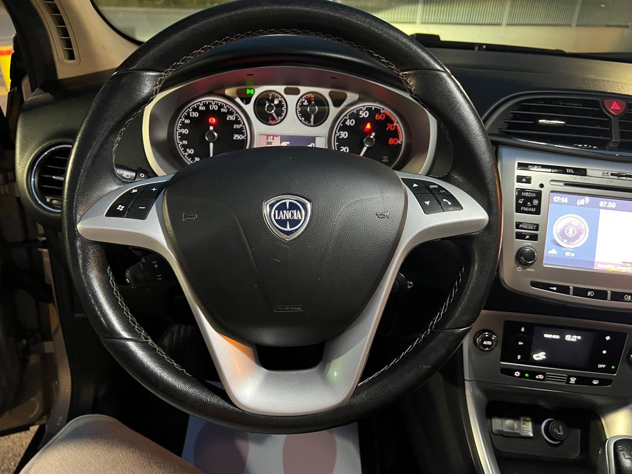 Lancia Delta 1.4 T-Jet 120 CV Platino Ecochic GPL