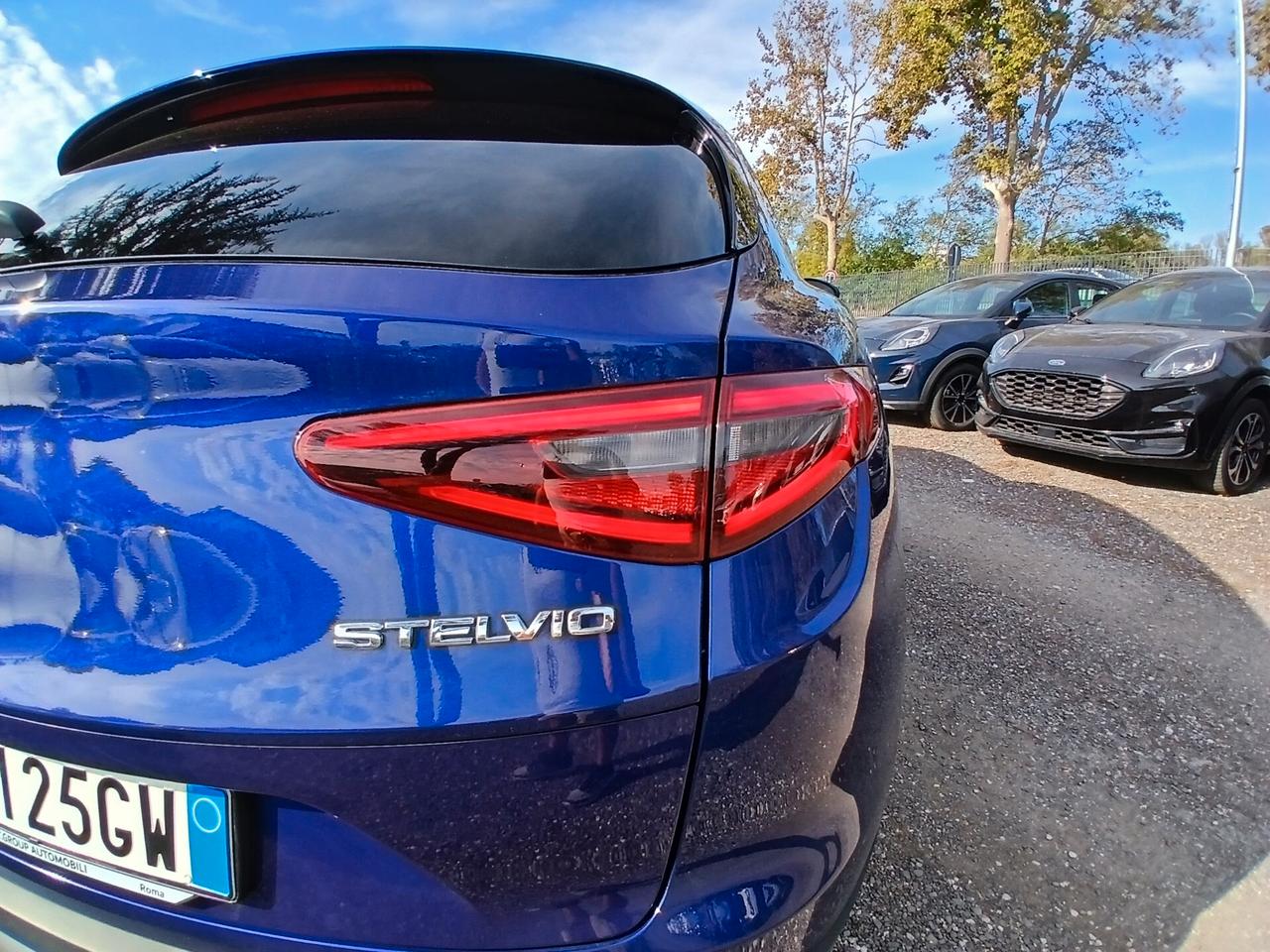 Alfa Romeo Stelvio 2.2 Turbodiesel 190CV AT8 Q4 Business