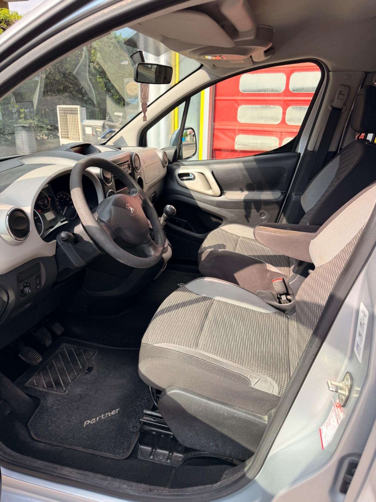 Peugeot Partner Tepee 1.6HDI NEOPATENTATI 5posti euro5