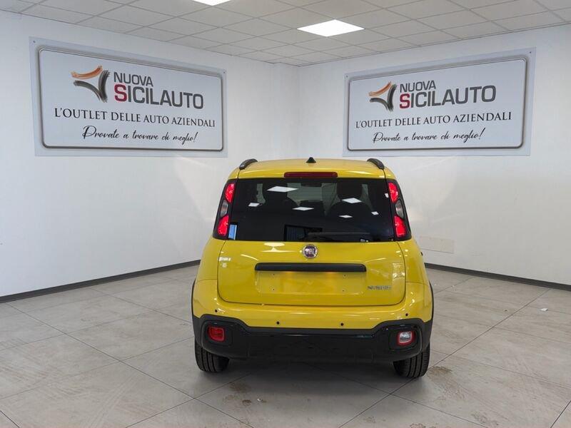 FIAT Pandina 1.0 65cv Hybrid Cross