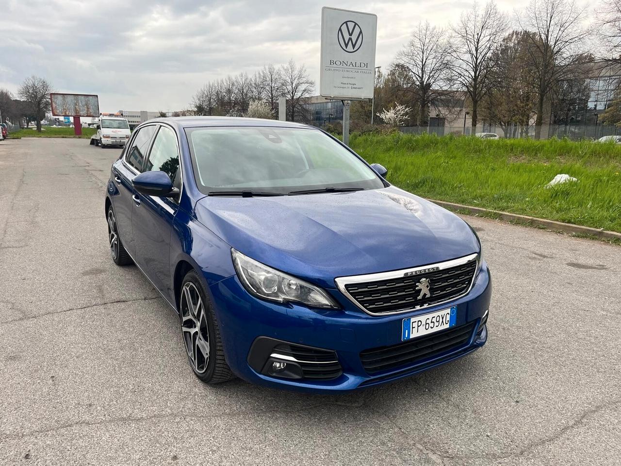 Peugeot 308 BlueHDi 120 S&S Allure