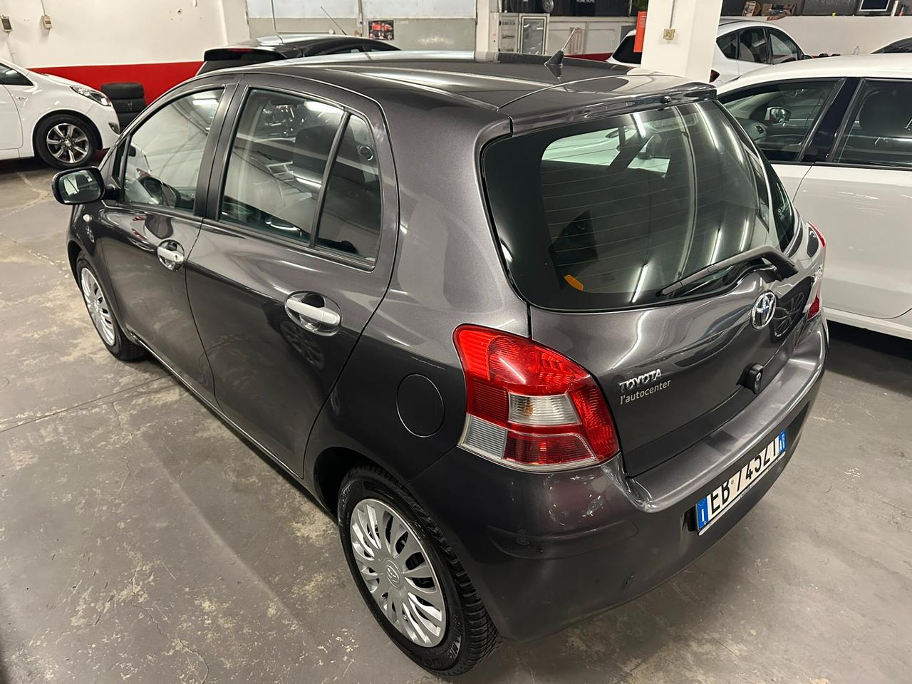 Toyota Yaris 1.3 5 porte Sol