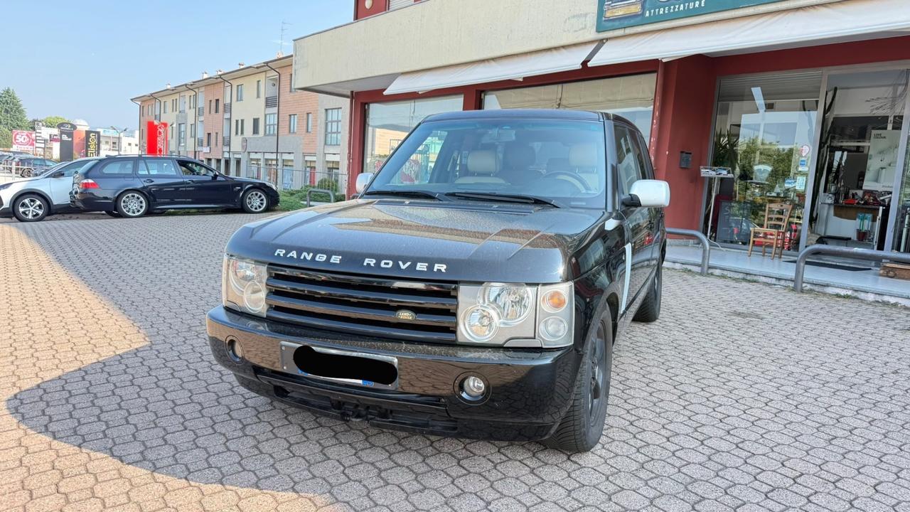 LAND ROVER VOGUE 3.0 TD6