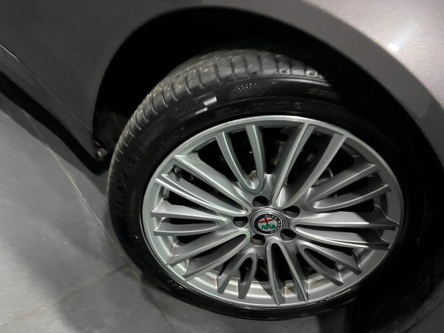 ALFA ROMEO Giulia 2.2 Turbodiesel 180 CV AT8 Q2 Super