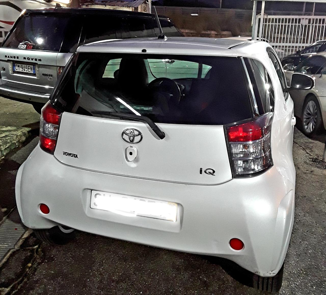 TOYOTA IQ 1.0 Luxury