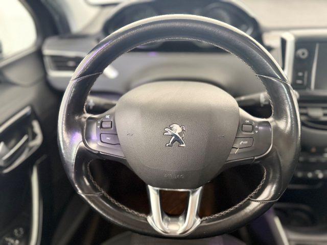 PEUGEOT 208 1° serie PureTech 82 5 porte Allure