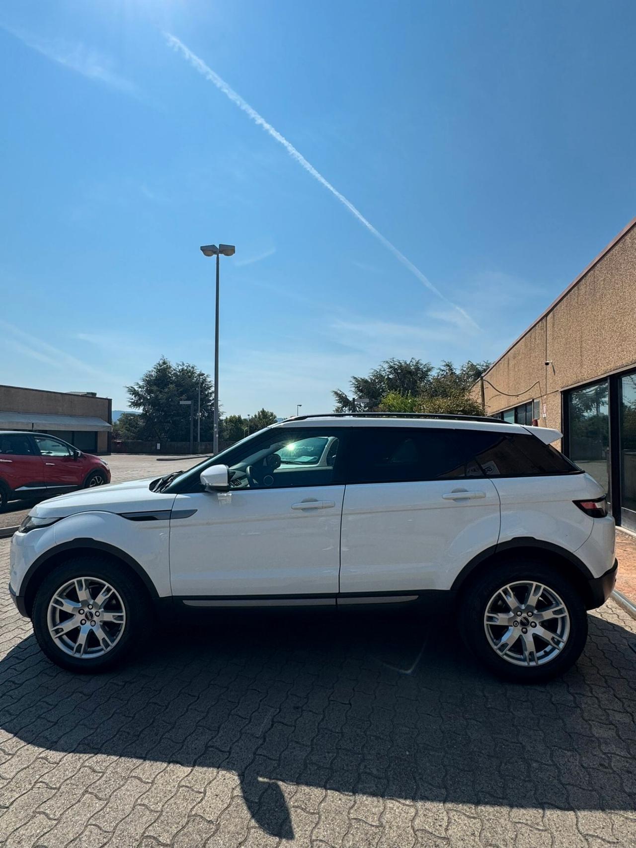 Land Rover Range Rover Evoque Range Rover Evoque 2.2 Sd4 5p. Prestige