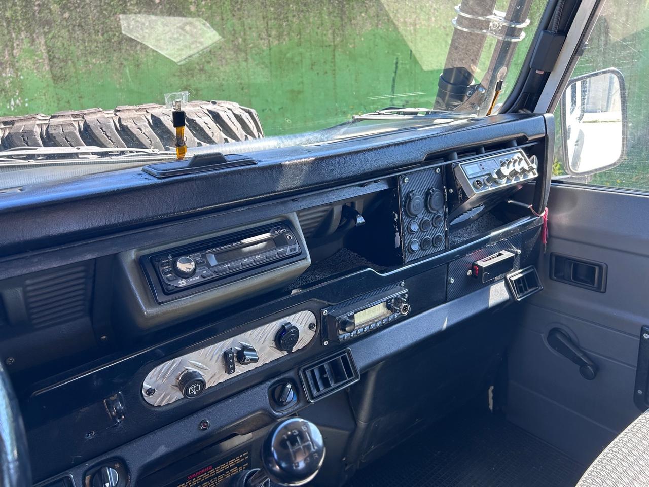 Land Rover Defender Fuoristrada