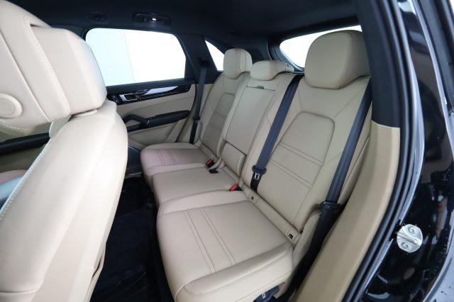 PORSCHE Cayenne Cayenne S