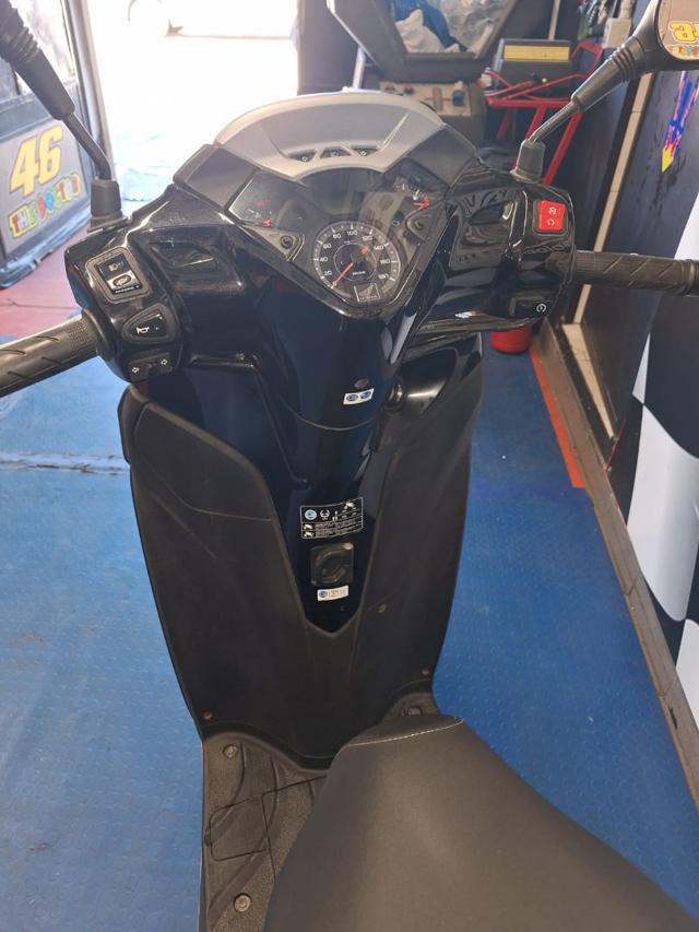 HONDA SH 300 i - ANNO 2013