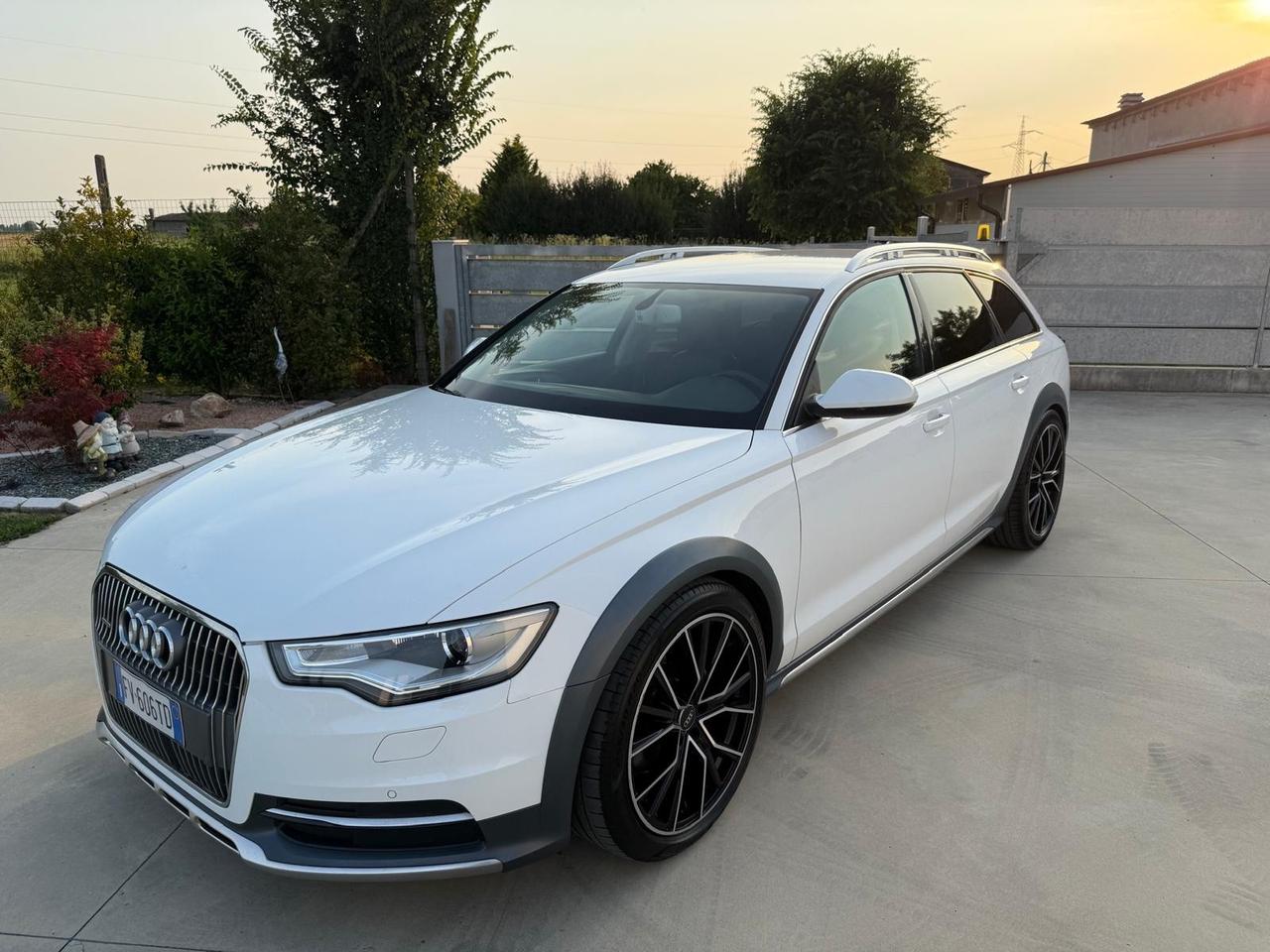 Audi A6 allroad 3.0 TDI 245 CV S tronic Business plus