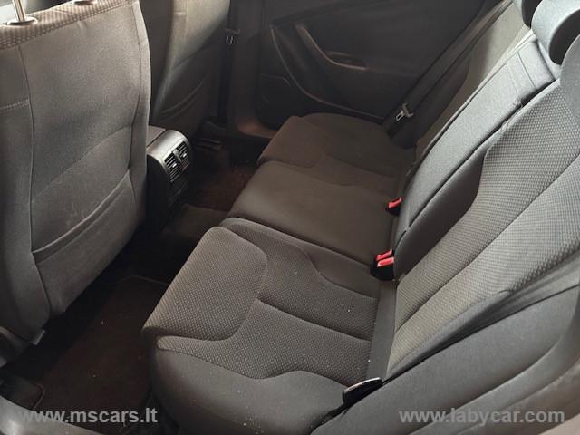 VOLKSWAGEN Passat 2.0 16V TDI Var. Comfortline