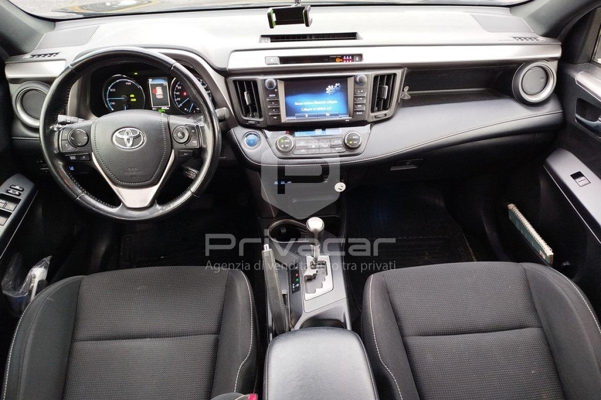 TOYOTA RAV4 2.5 Hybrid 2WD Dynamic