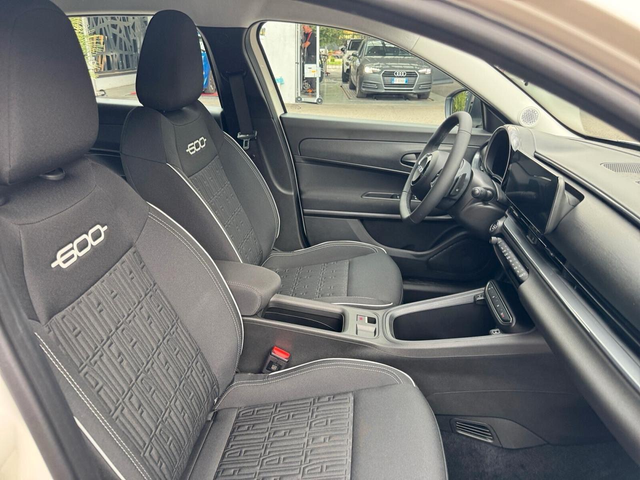 Fiat 600 Hybrid 110 CV DCT