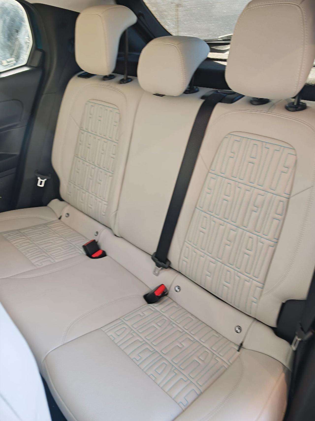 Fiat 600 Hybrid 100 CV DCT MHEV La Prima