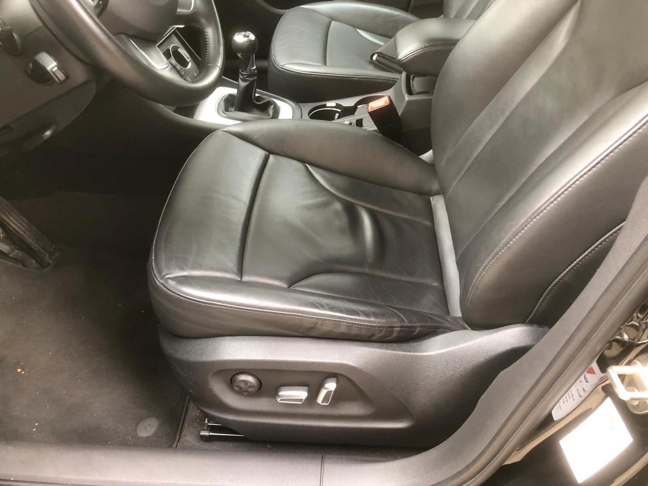 Audi Q3 2.0 TDI 150 CV Business