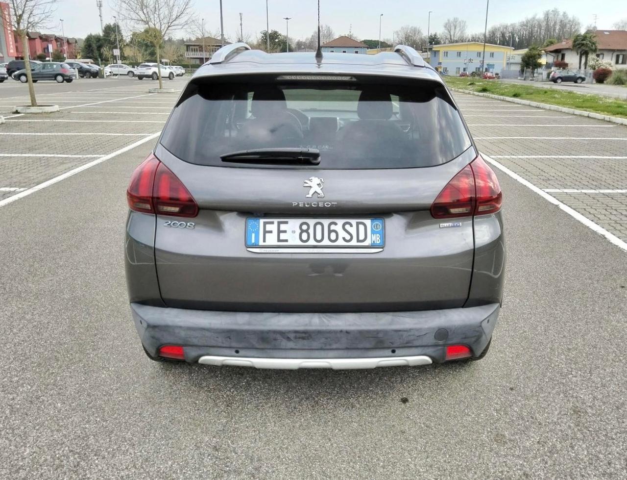 Peugeot 2008 BlueHDi 100 GT Line*Navi*Camera*Pelle*Euro6