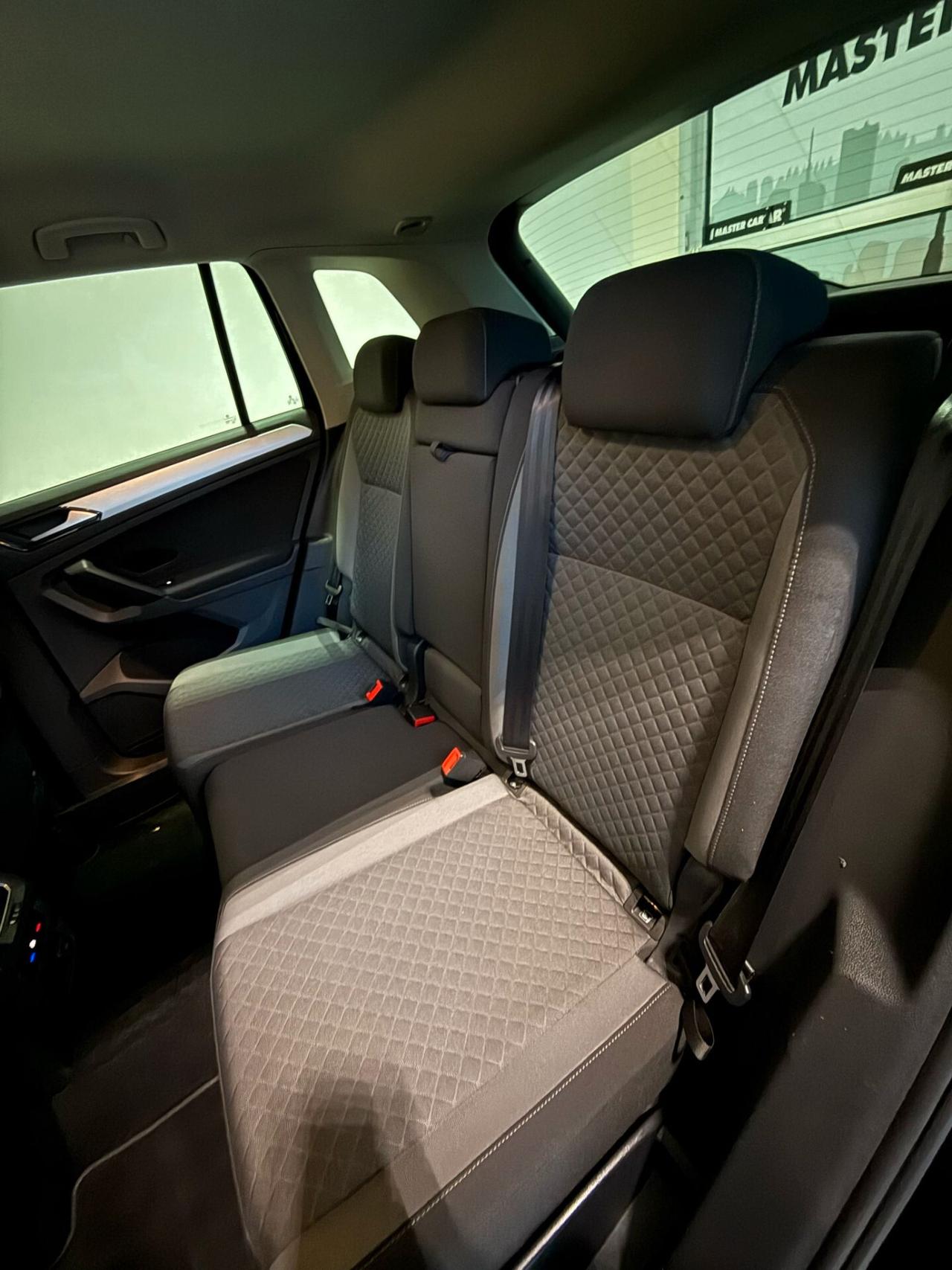 Volkswagen Tiguan 2.0 TDI 4MOTION Business BMT