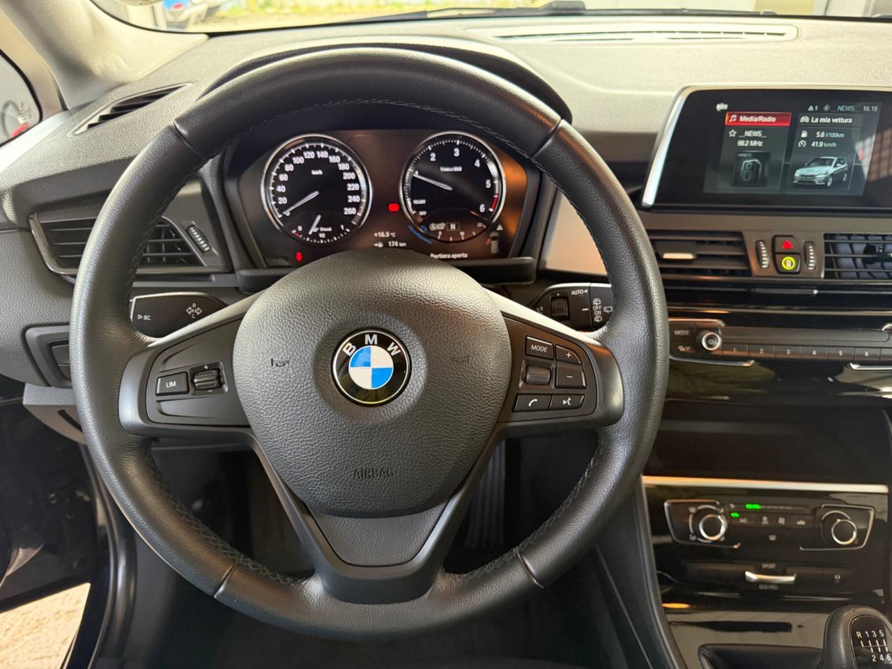 Bmw 216 216d Active Tourer Advantage